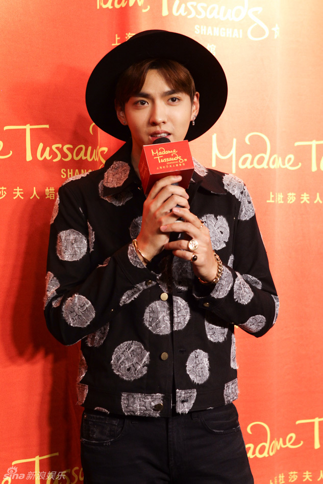 吴亦凡蜡像逼真