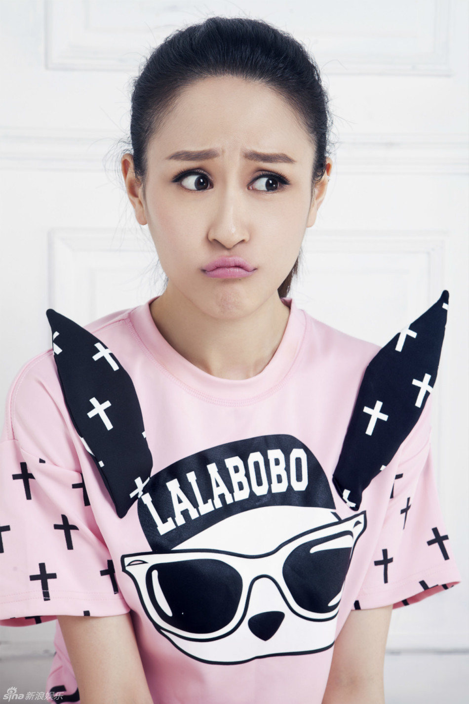 新浪娱乐讯 近日,拉风旗下90后潜力新秀吕洲曝光一组粉嫩活力写真