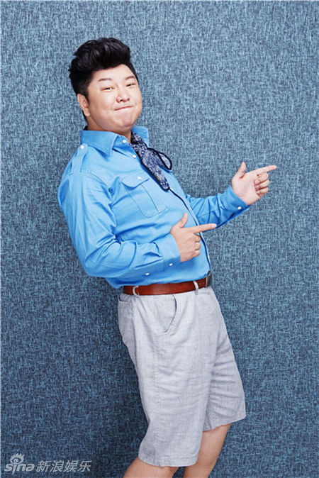 组图:胖爷刘天佐写真曝光 尽显欢乐幽默本色_高清图集_新浪网