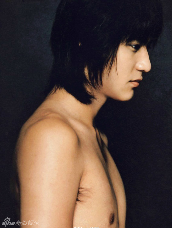 组图:真正美少年!周渝民早年写真半裸浴湿身_高清图集_新浪网