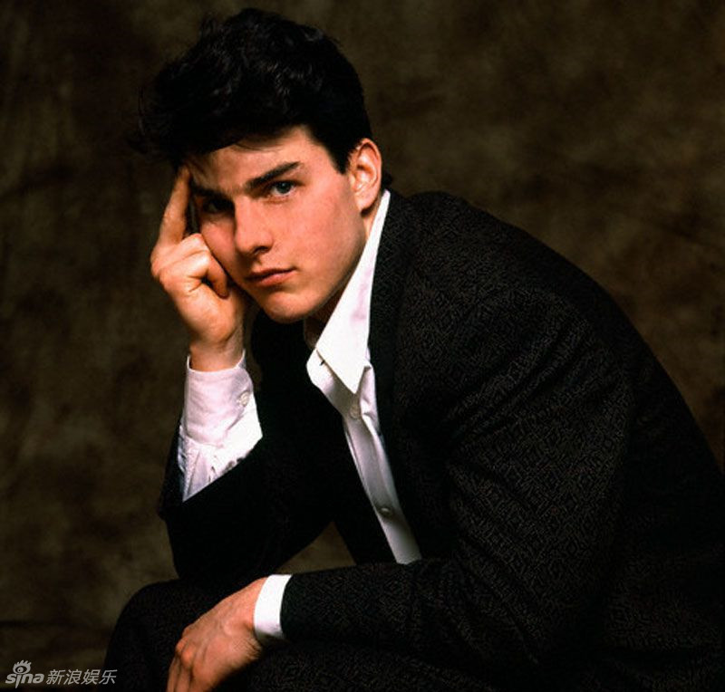 汤姆-克鲁斯(tom cruise)1962年7月3日出生于美国纽约州,他曾是青春