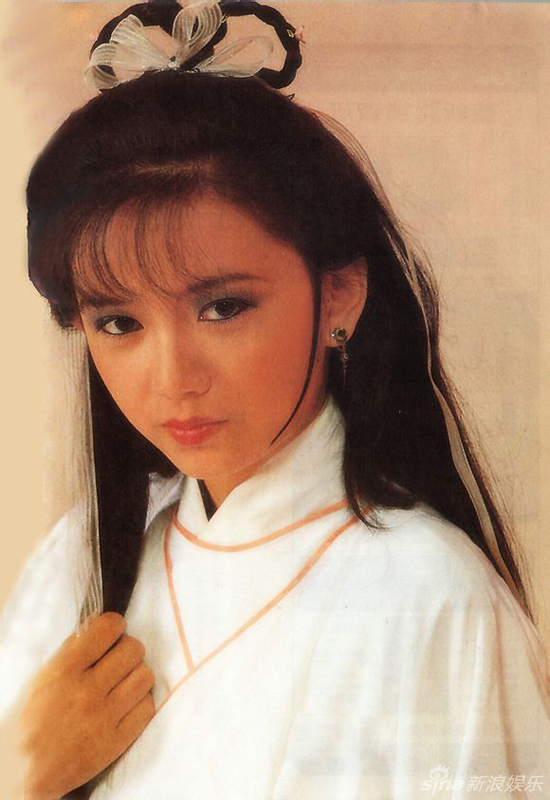 [青春照相馆]曾华倩50岁生日:气质女神静静盛开_高清图集_新浪网