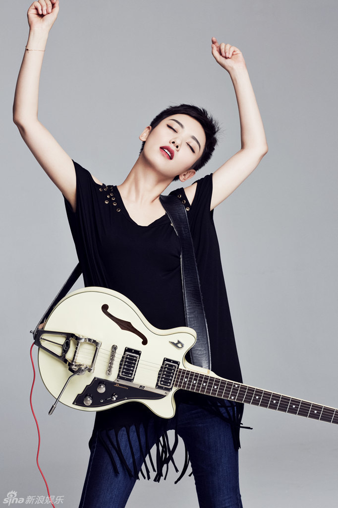 组图:李晓峰摇滚写真劲酷来袭 个性张扬嗨翻天_高清图集_新浪网