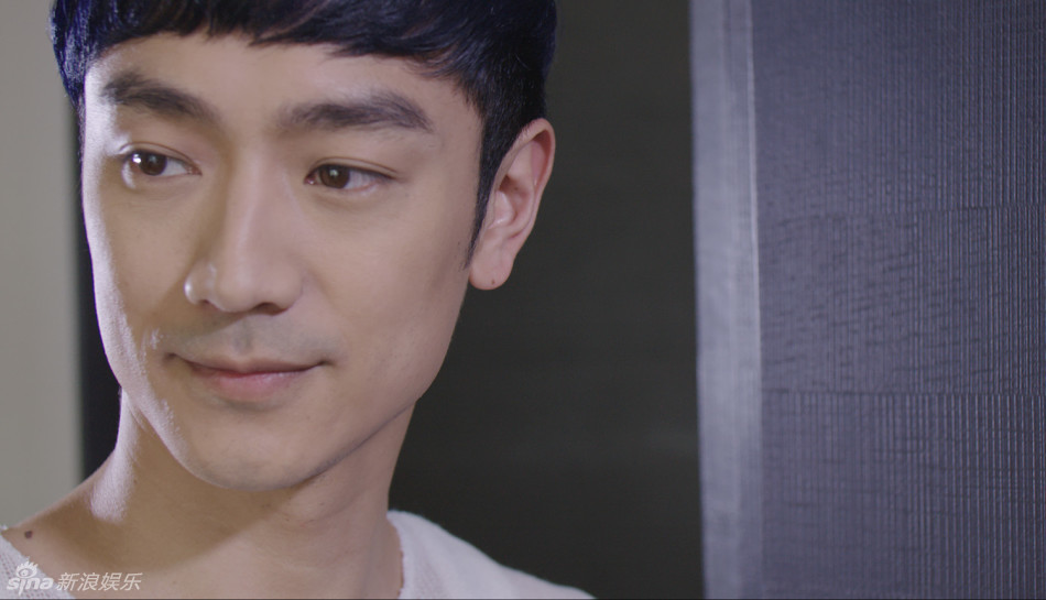 组图:林佑威纯爱剧照曝光 白衣翩翩眉目含情_高清图集_新浪网