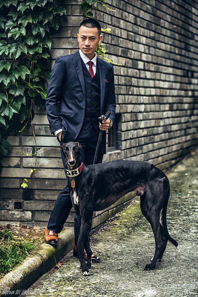 阮伟旌成熟气质