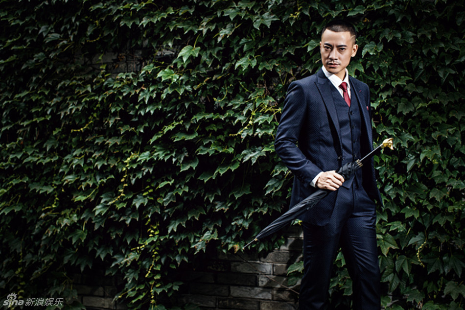 阮伟旌成熟气质