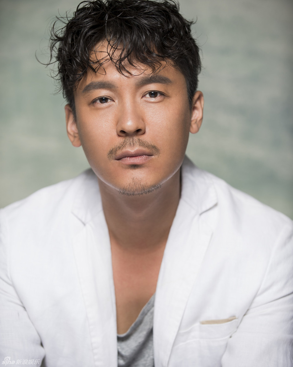 组图:王东国产大叔魅力写真 被赞中国版车胜元_高清图集_新浪网