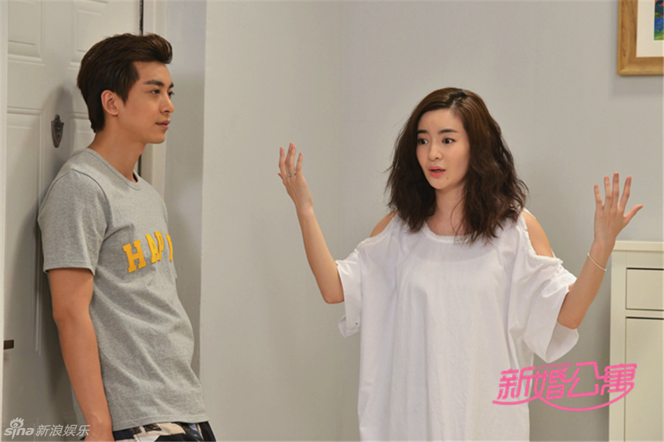 组图:《新婚公寓》剧照 李佳航李晟上演第一次_高清图集_新浪网
