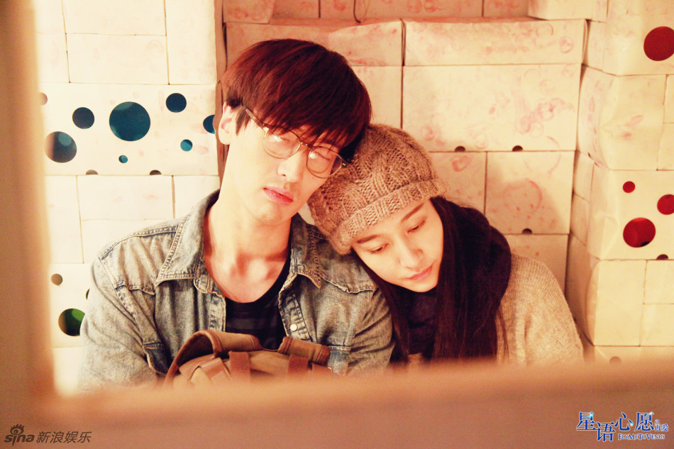 《星语心愿》导演邓科接受媒体采访时表示,轻科幻在国内电影市场的确