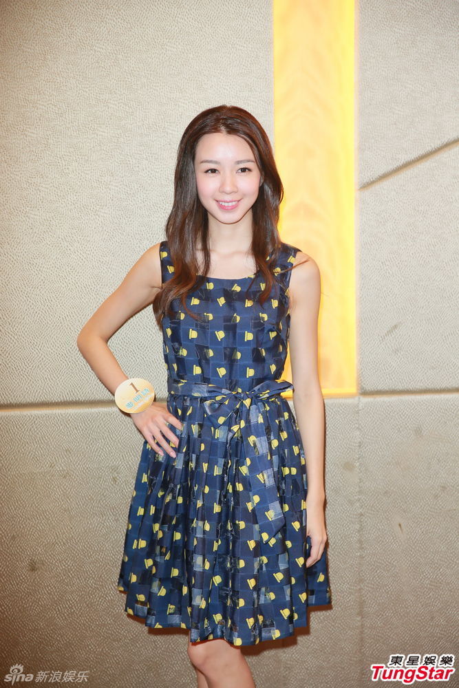 组图:2015港姐竞选 林凯恩夺"友谊小姐"奖_高清图集_新浪网