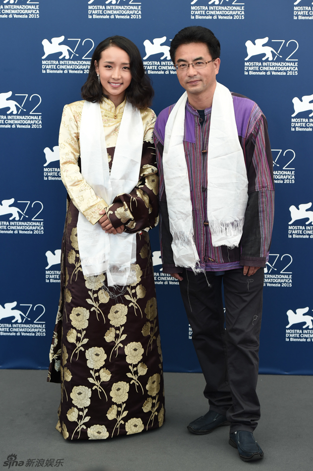 导演万玛才旦携女演员yangshik tso现身出席.(摄影/王远宏)