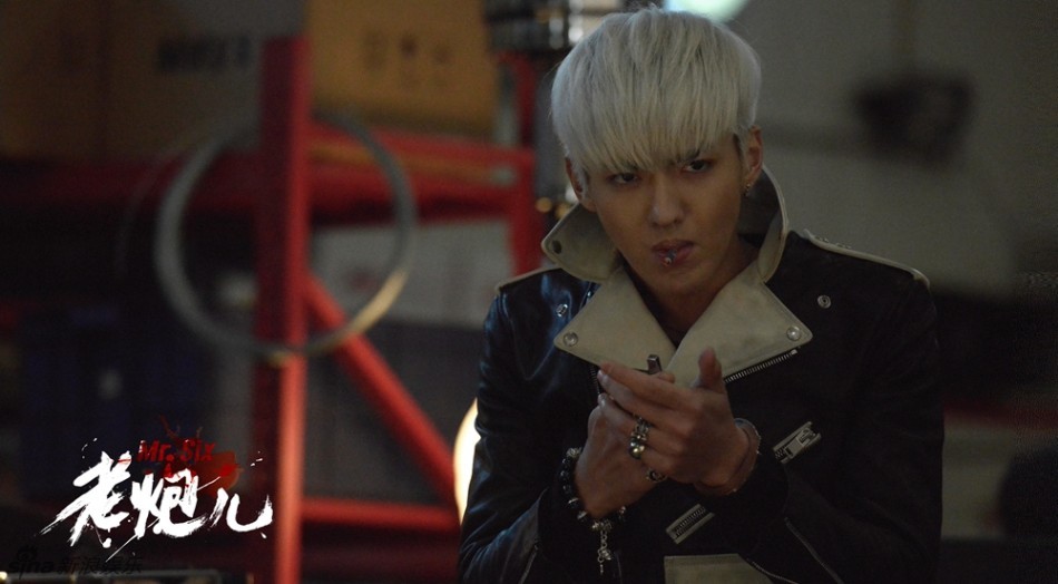 组图:《老炮儿》发吴亦凡海报 银发黑超酷炫_高清图集_新浪网