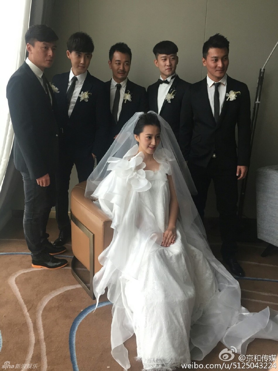 朱雨辰结婚了图片