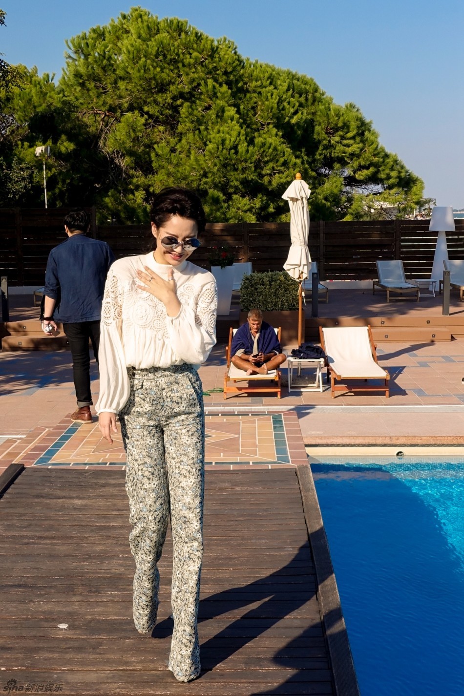 公主遇上老炮!曝冯小刚许晴威尼斯美照