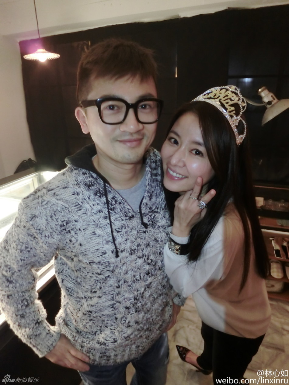 林心如为苏有朋庆生 下巴缝10针仅晒旧照