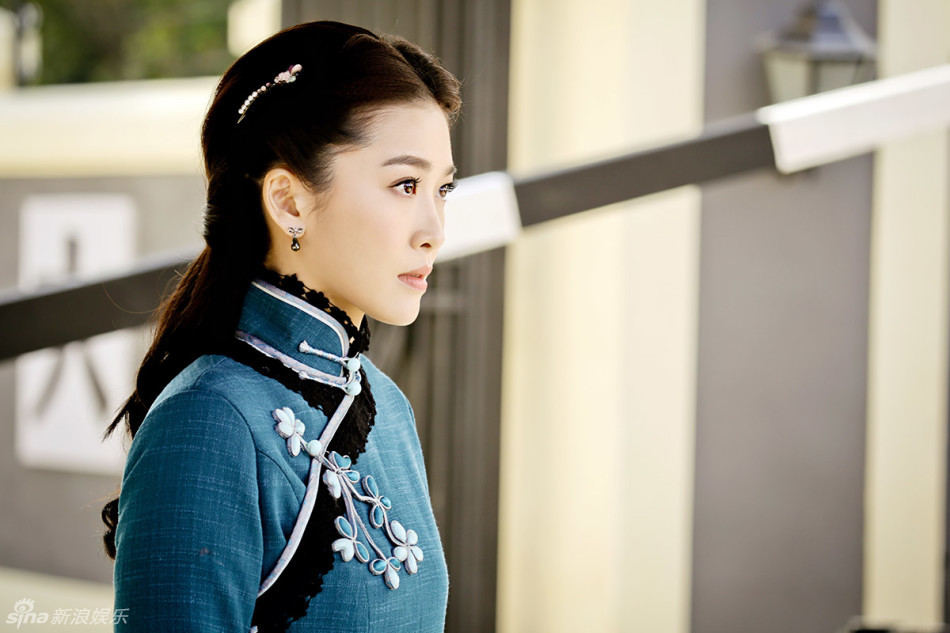 组图:《卧底》曝剧照 周丽淇多面形象引垂涎_高清图集_新浪网