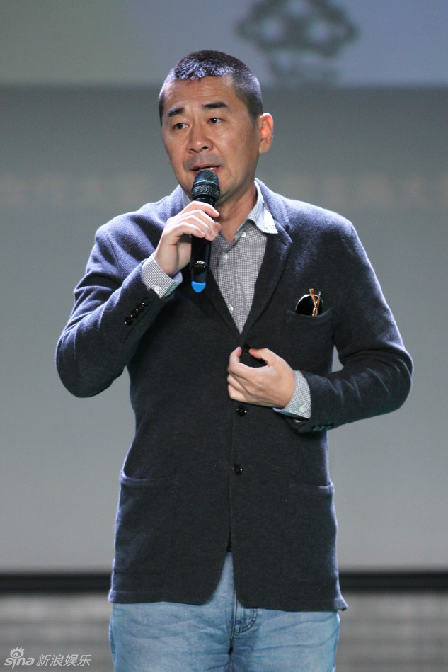 新浪娱乐讯 由陈建斌自编,自导,自演,入围金鸡奖导演处女作,最佳男