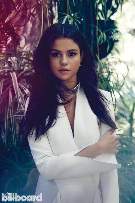 新浪娱乐讯 赛琳娜-戈麦斯(selena gomez)登上本周《billboard》杂志