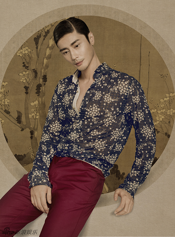 组图:程皓枫古典写真再现温润萧景睿 半裸出镜_高清图集_新浪网