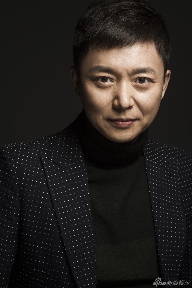 刘奕君简约写真