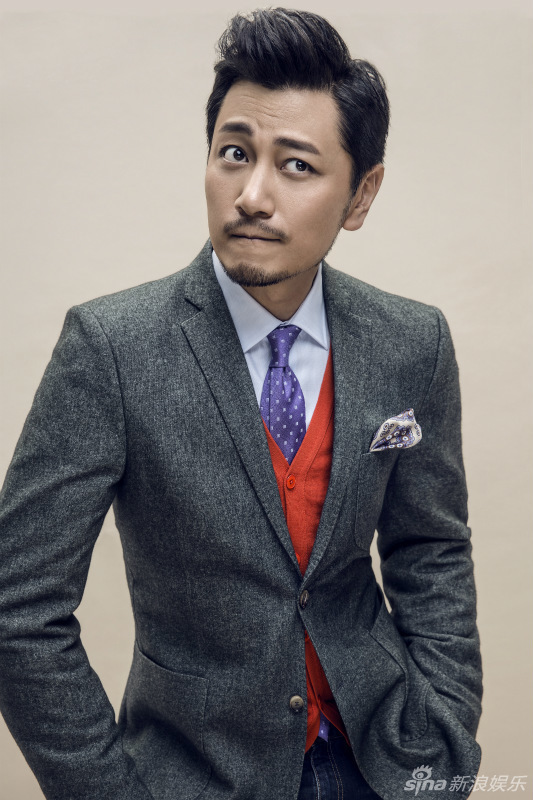 组图:张洪睿曝最新写真 儒雅睿智显霸气总裁风_高清图集_新浪网