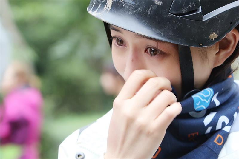 《跟着贝尔去冒险》张钧甯