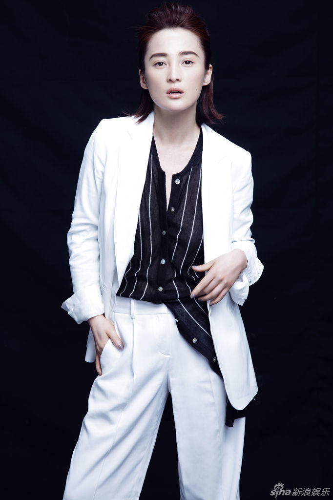 蒋勤勤中性大片 [5p]