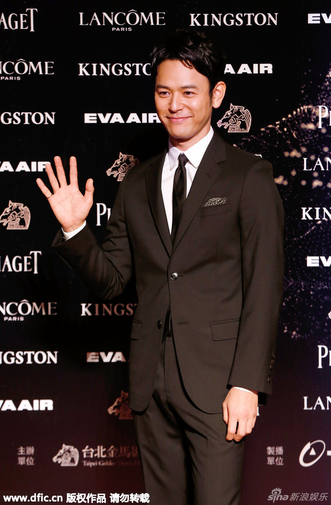 日本男星妻夫木聪亮相