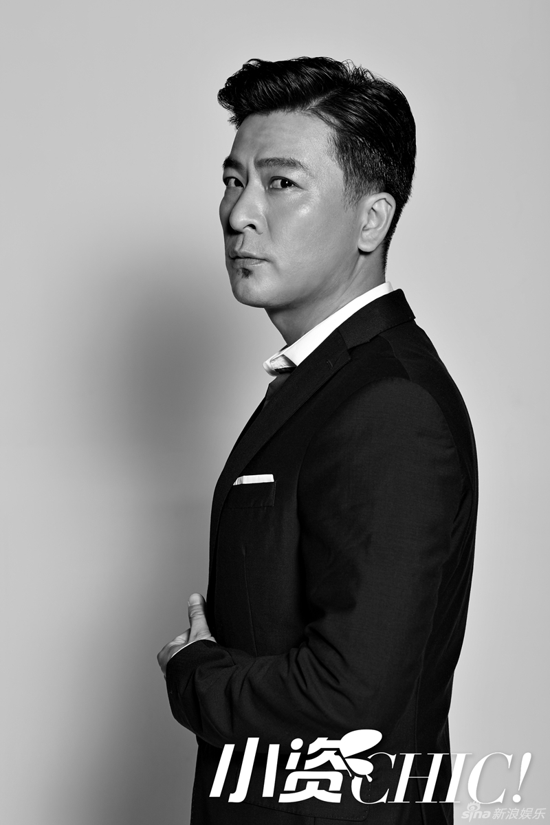 组图:于毅新写真曝光 鬼马逗趣演绎黑白时尚_高清图集_新浪网