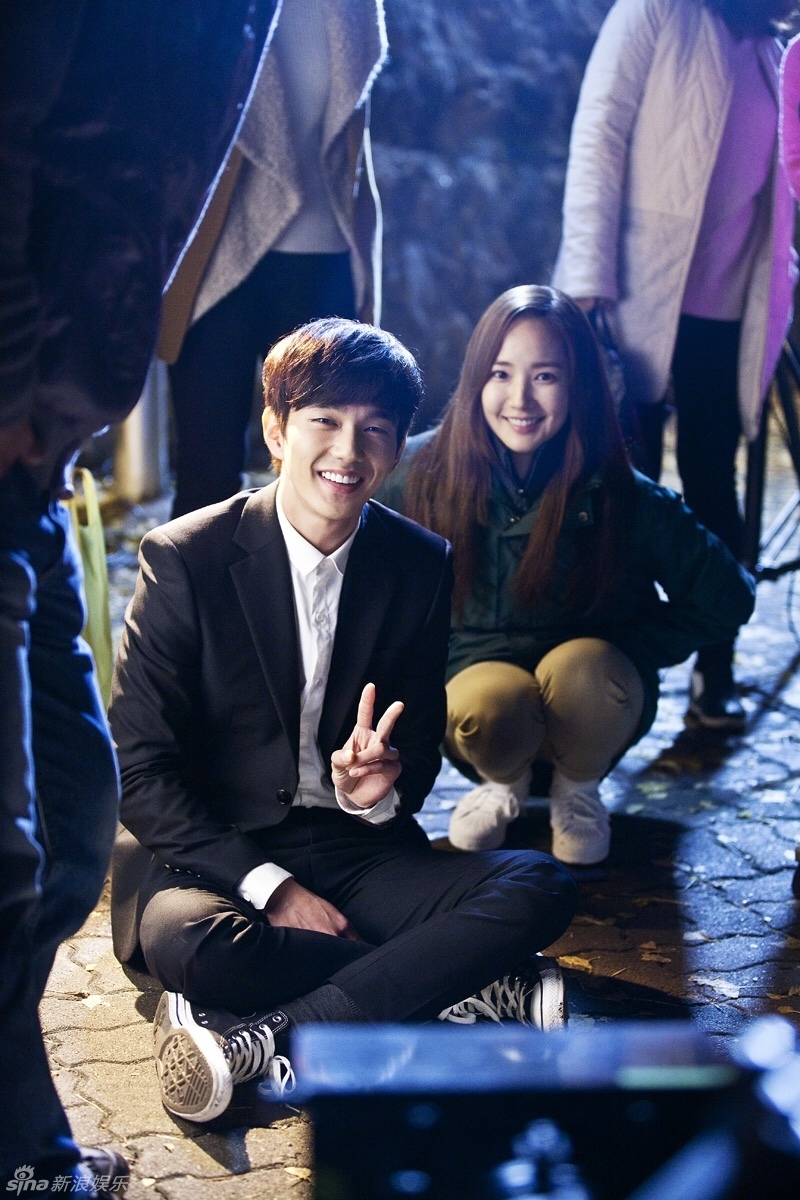 新浪娱乐讯 韩国电视剧《remember-儿子的战争》公开了一组新剧照