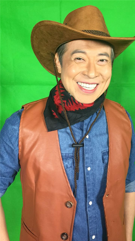 香港喜剧《男人之虎》詹瑞文女装扮相