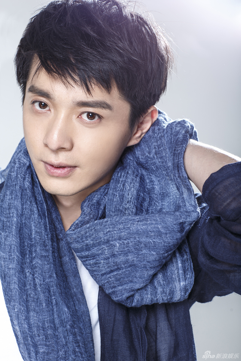 组图:刘智扬最新写真曝光 清新出镜暖化人心_高清图集_新浪网