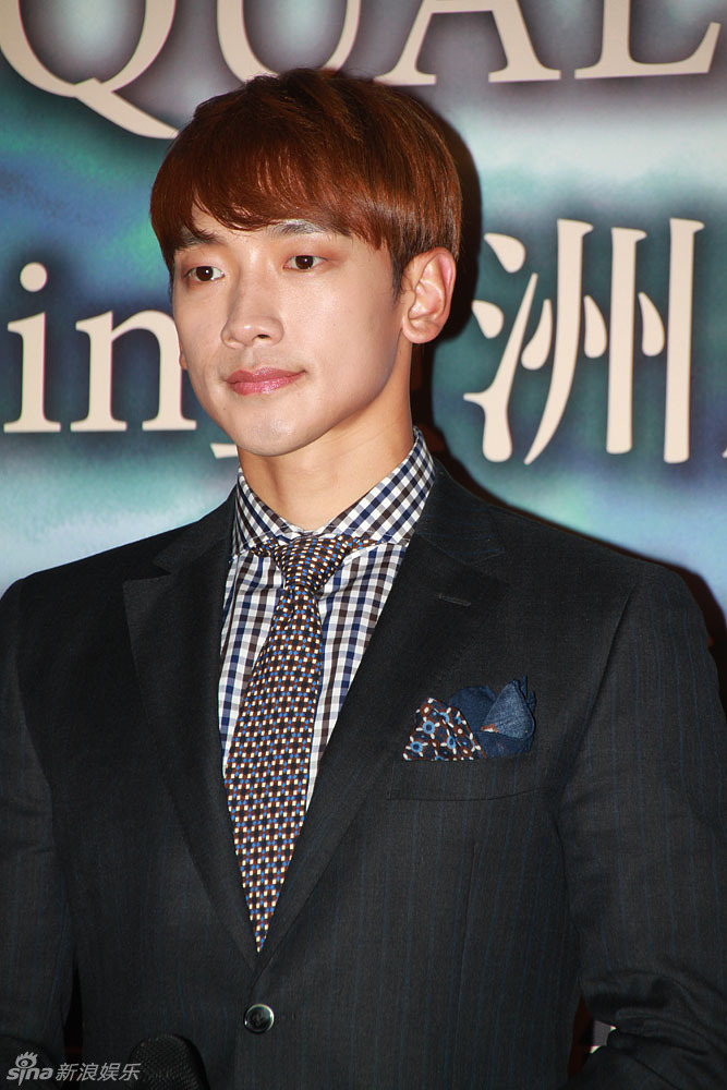 独家:rain香港办发布会 承诺演唱会继续热辣_高清图集_新浪网