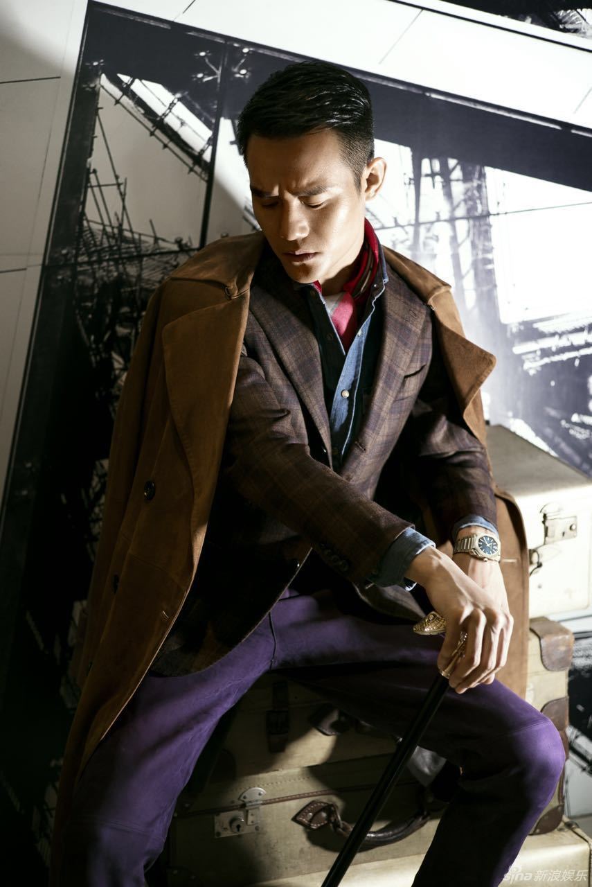 组图:王凯曝年底时尚大片 眼神深邃显成熟优雅_高清图集_新浪网