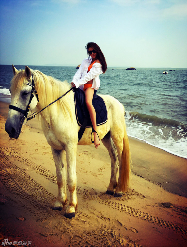 组图:孙敬媛骑马照曝光 再秀娇美身材_高清图集_新浪网