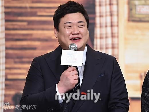 组图:韩星卢洪哲酒驾后复出 新节目发布会道歉_高清图集_新浪网