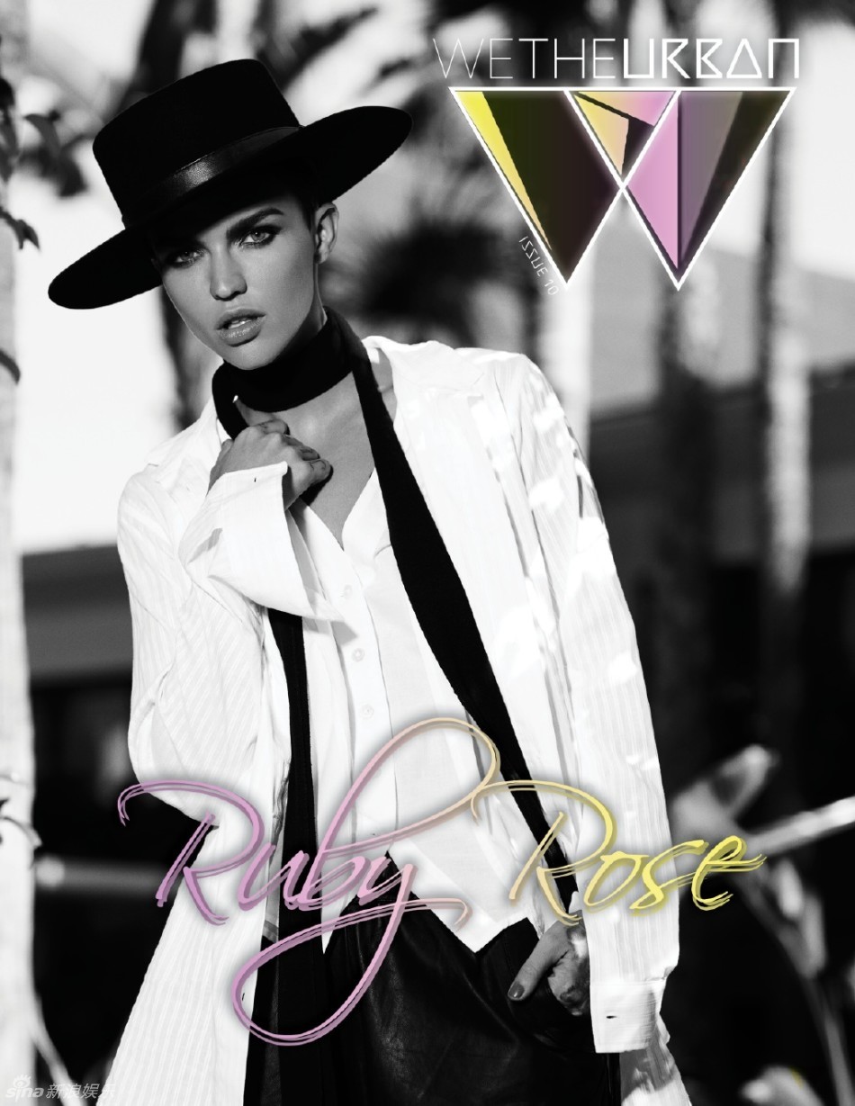 出柜女星鲁比洛斯黑白写真有型_高清图集_新浪网