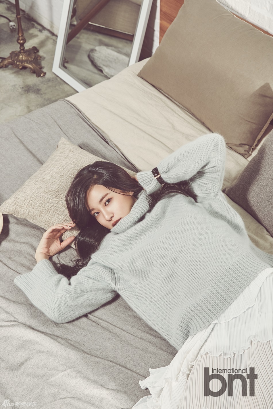 组图:韩星李珠妍拍写真 干净白毛衣曼妙清纯_高清图集_新浪网