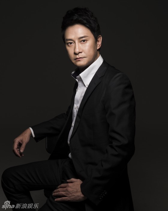 组图:刘锡明黑白写真大片 低调沉稳显熟男本色_高清图集_新浪网