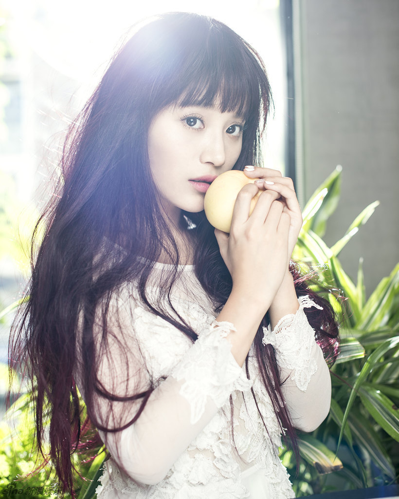 组图:蔡蝶圣诞节写真 清新梦幻气质迷人_高清图集_新浪网