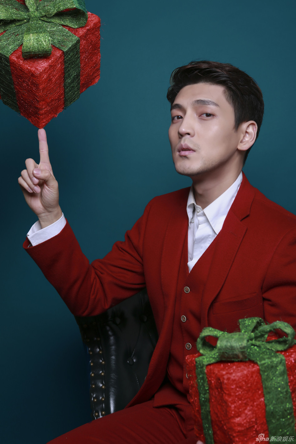 组图:隋咏良圣诞大片曝光 质感大叔也温暖可爱_高清图集_新浪网