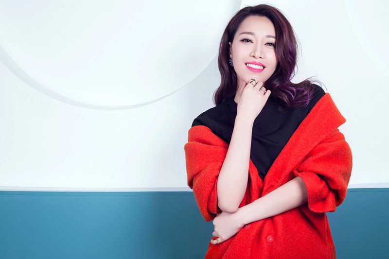 组图:金池新年大片曝光 红妆展大女人魅力_高清图集_新浪网