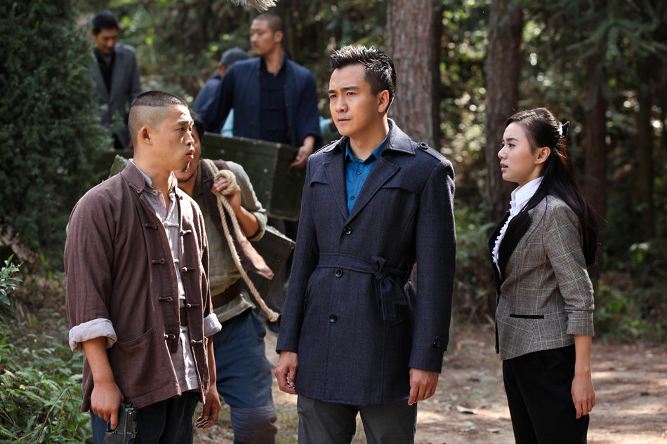 组图:《潜行者》曝涅盘版海报 翟天临挑战极限