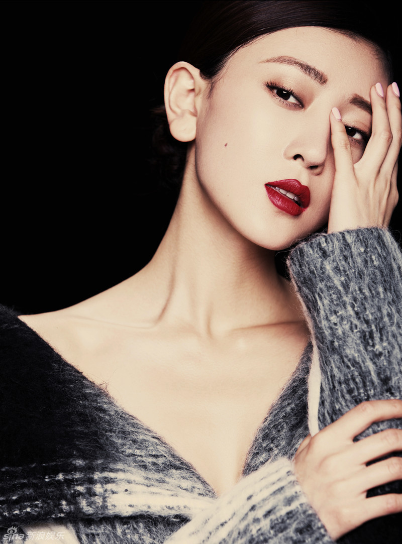 新浪娱乐讯 日前,内地青年实力派女演员李婳曝光了一组时尚幻影写真.