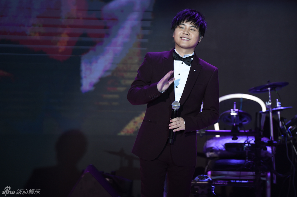 组图:郑源新专辑发布会_高清图集_新浪网
