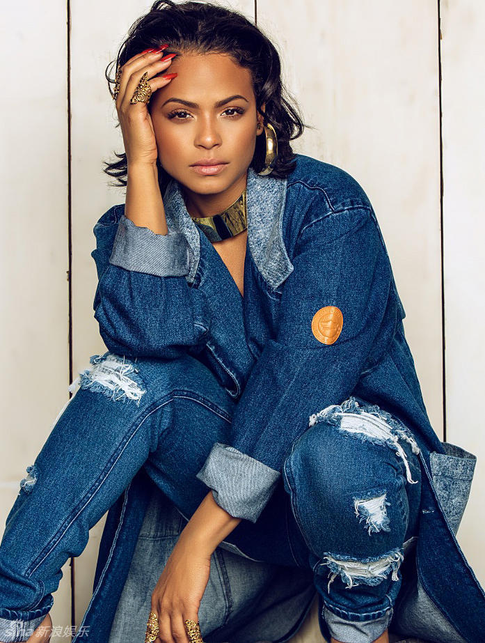 新浪娱乐讯 美国r&b与pop歌手克里斯蒂娜-米兰(christina milian)真空