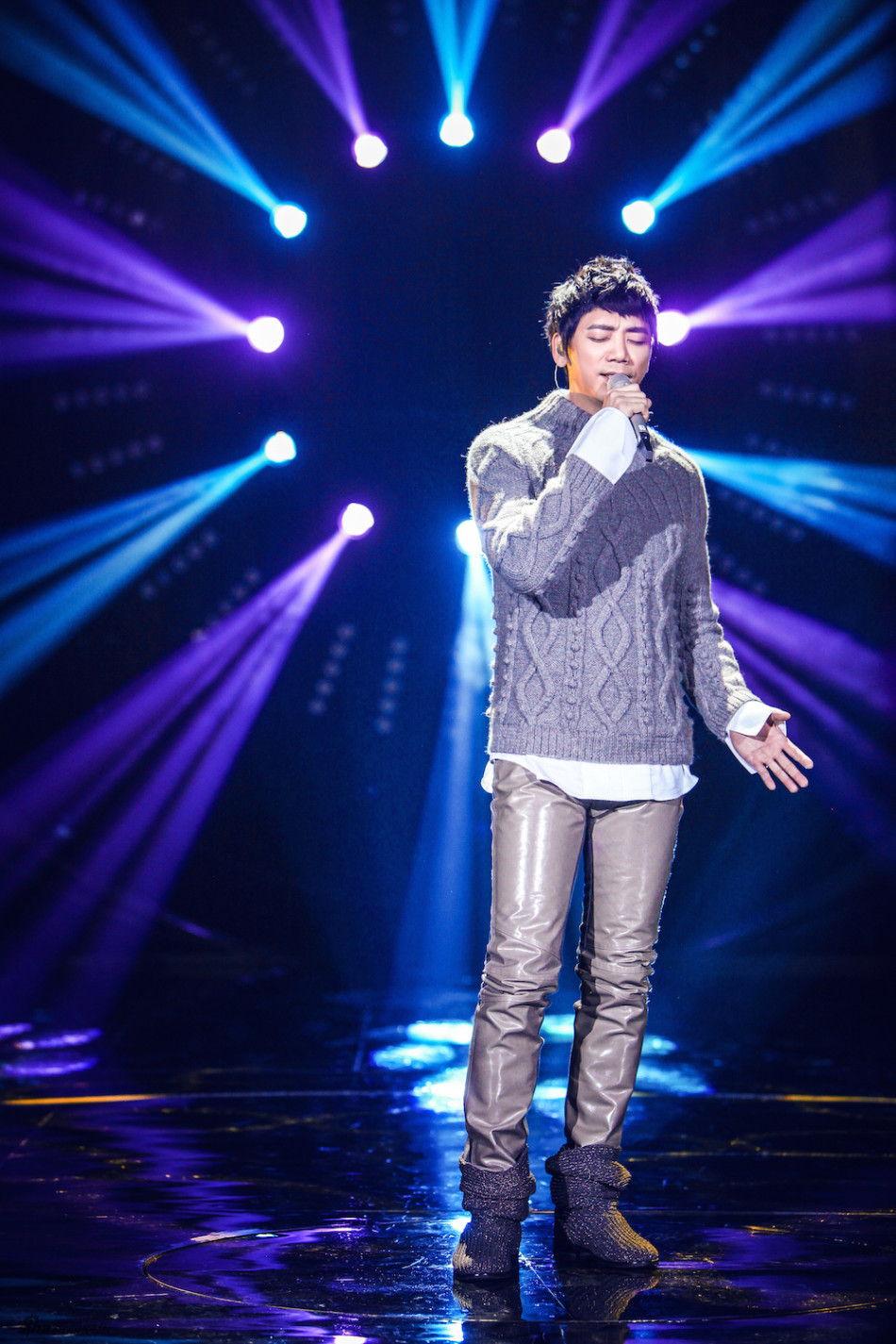 组图:《歌手4》双人淘汰赛 haya关喆绝境开唱_高清图集_新浪网