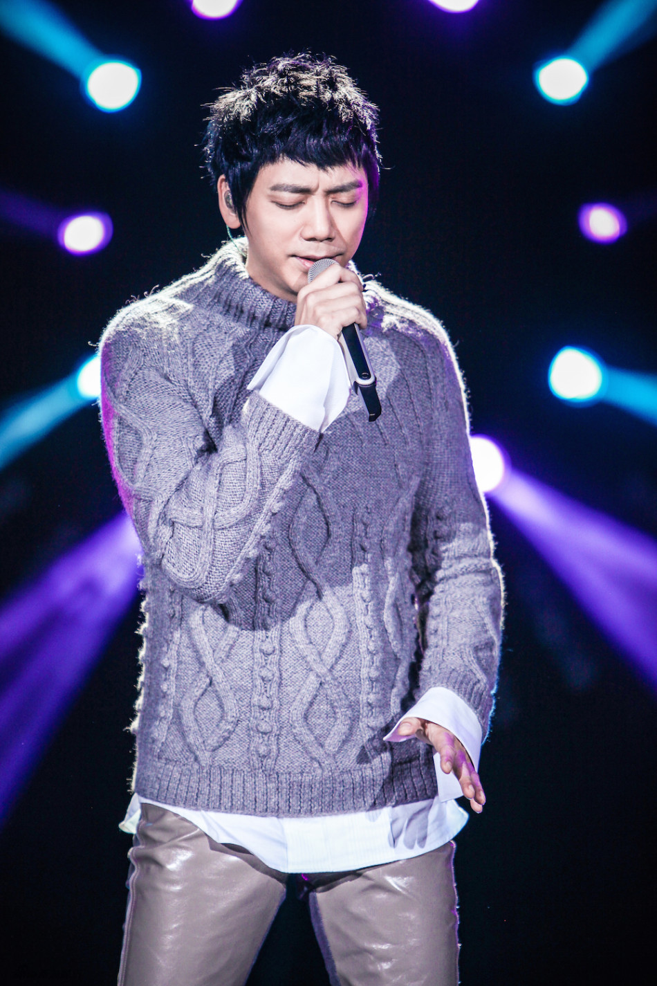 组图:《歌手4》双人淘汰赛 haya关喆绝境开唱_高清图集_新浪网