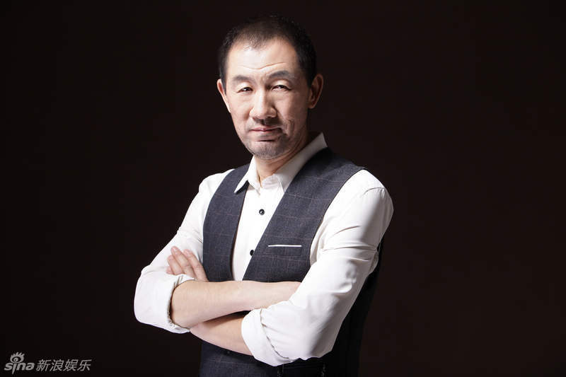 组图:孙亮儒雅写真曝光 绅士品格彰显领导风范_高清图集_新浪网