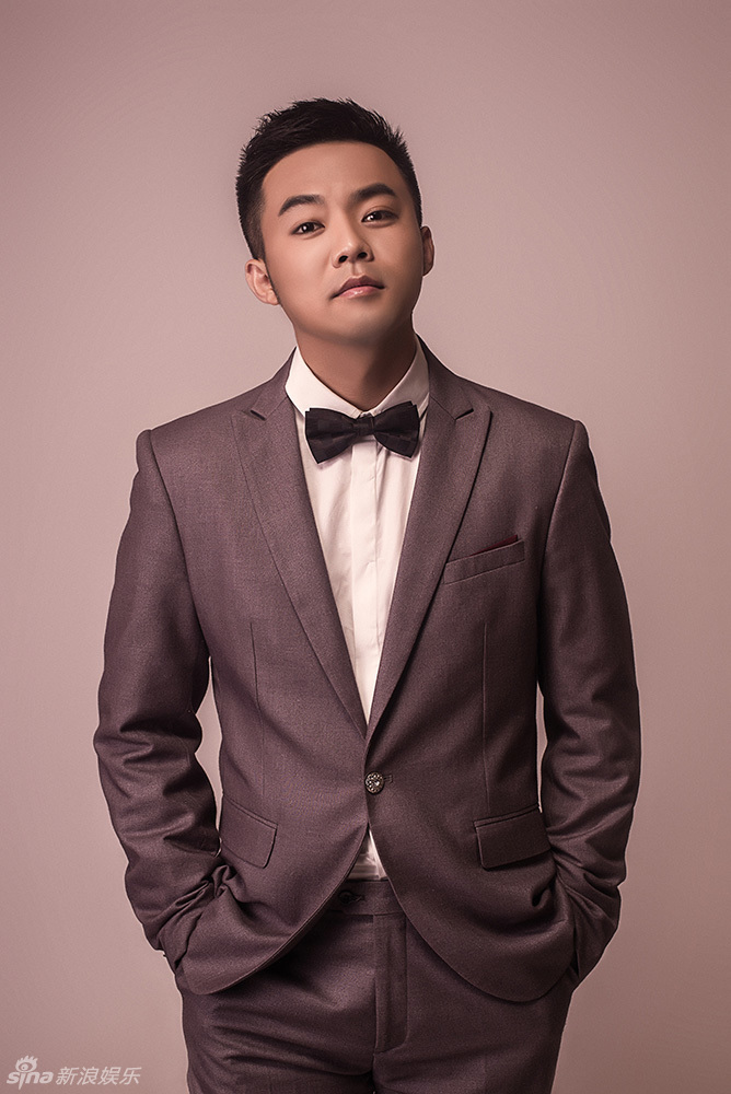 组图:崔志佳帅痞写真 鬼马逗萌形象颠覆_高清图集_新浪网